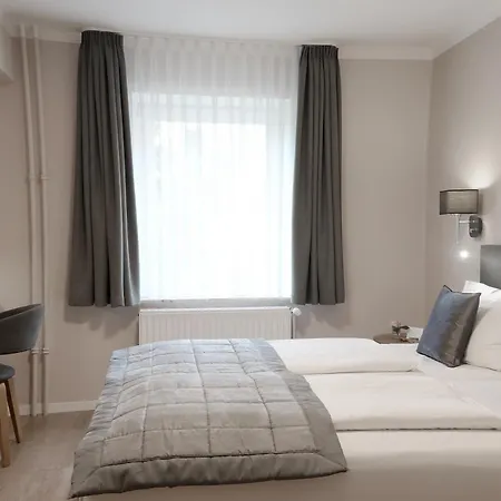 Hotel Kühl 3*