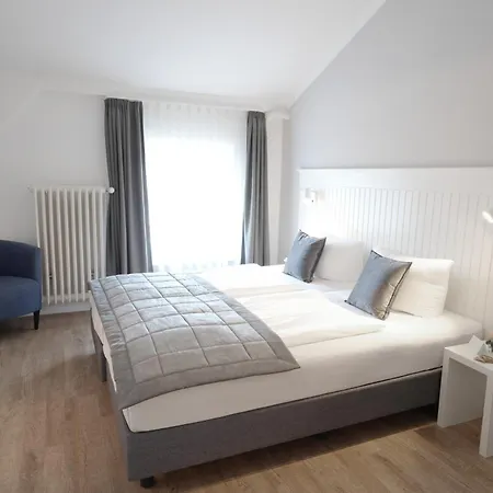 库尔酒店 3* 新明斯特